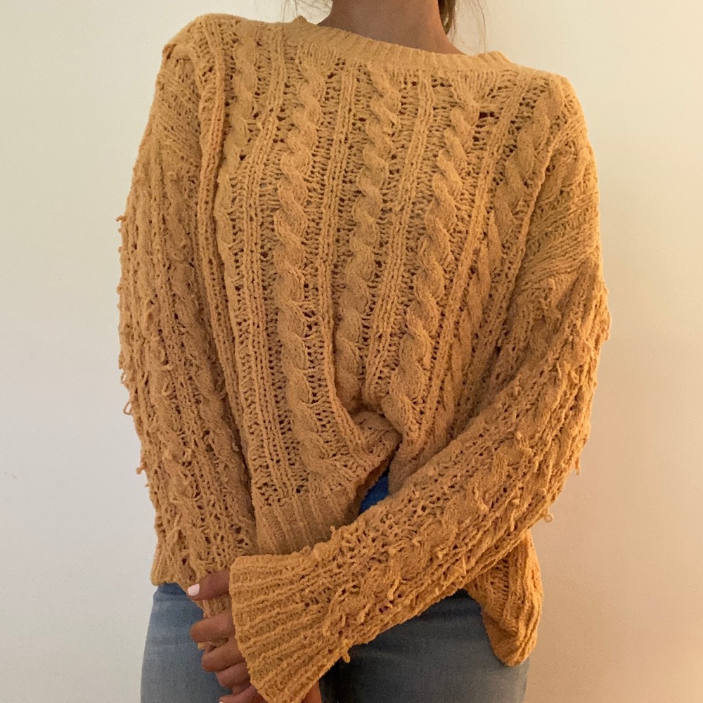 American Eagle Yellow Knit Sweater